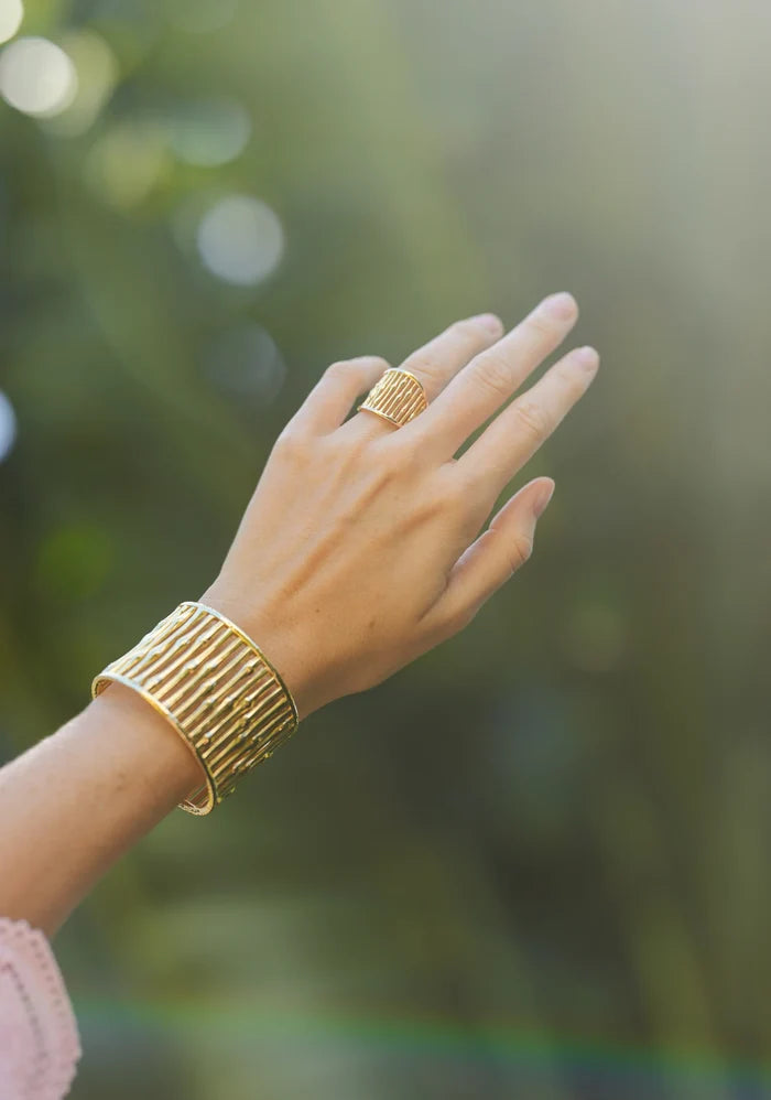 Anabel Aram Bamboo Wide Ring