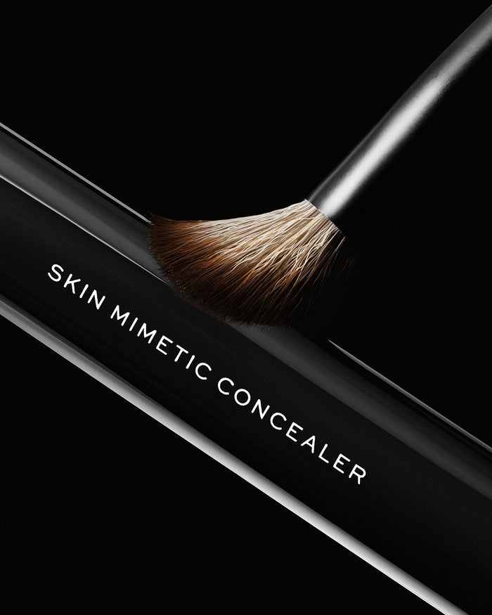 angled concealer brush