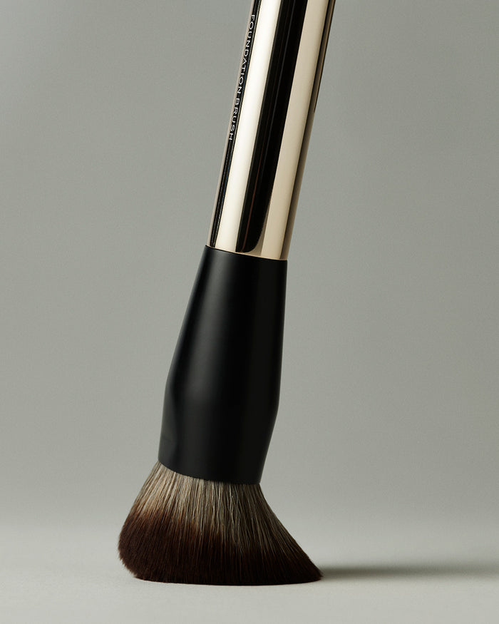 foundation brush for blending