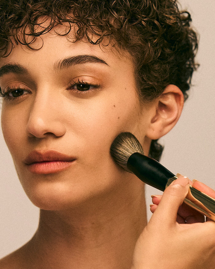 foundation brush for effortless blending