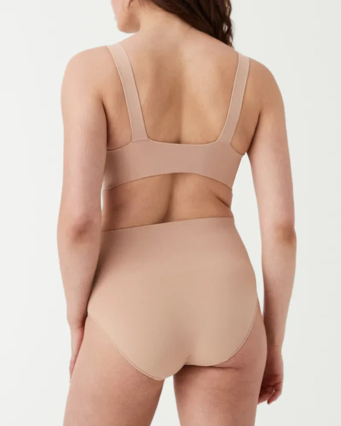 Spanxsmooth™ Bra-llelujah!® Lightly Lined Bralette
